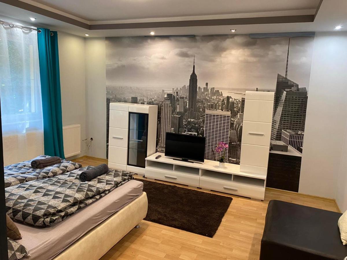 Gabrielle2 Apartman Дебрецен Екстериор снимка