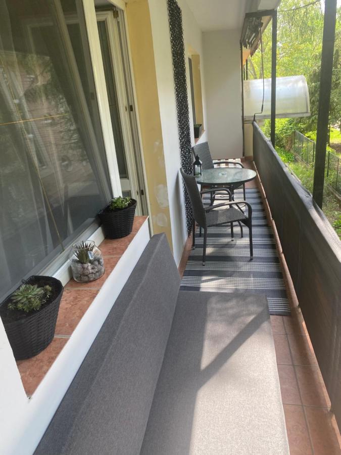 Gabrielle2 Apartman Дебрецен Екстериор снимка